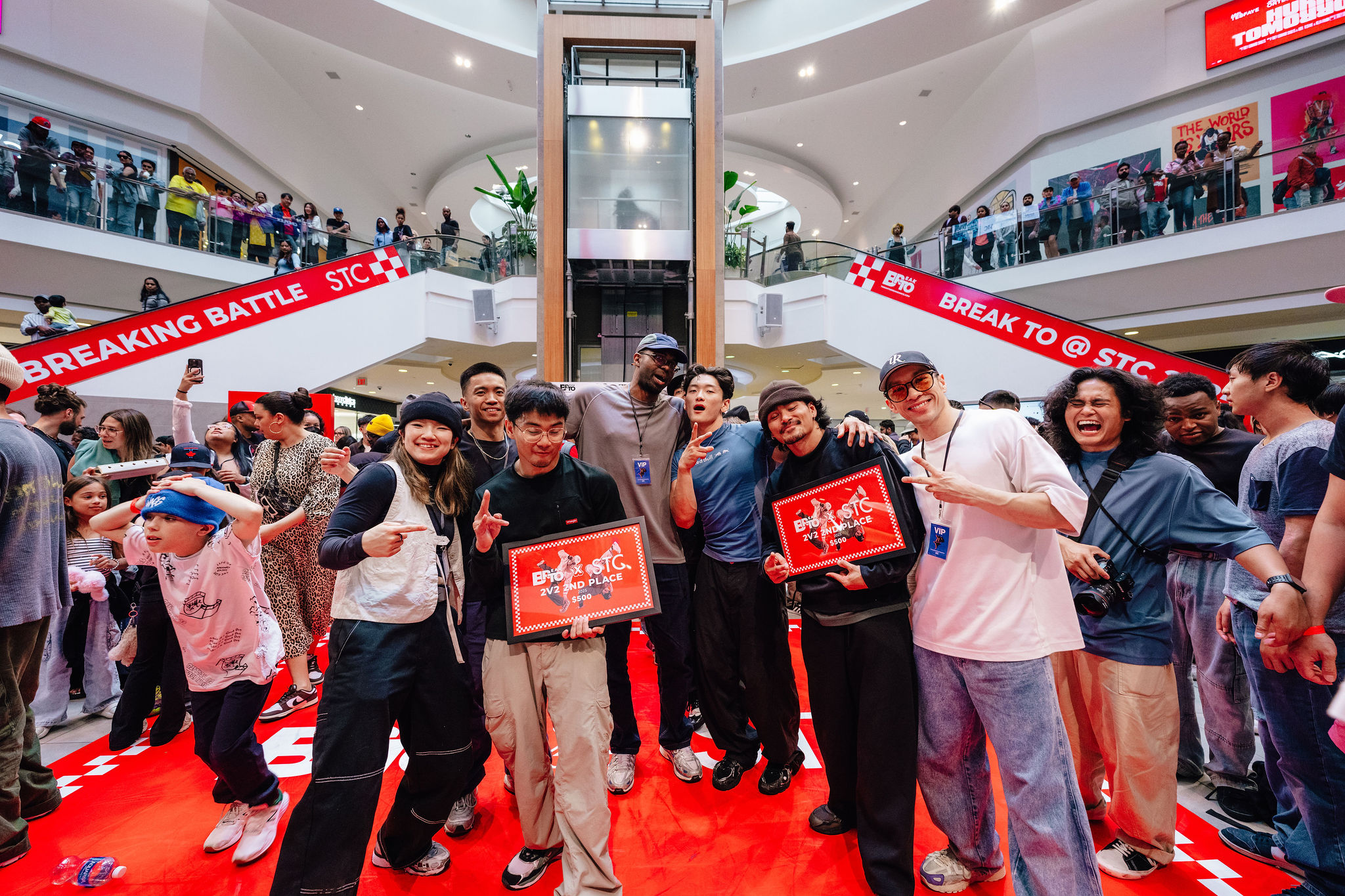 big group pictures with winners