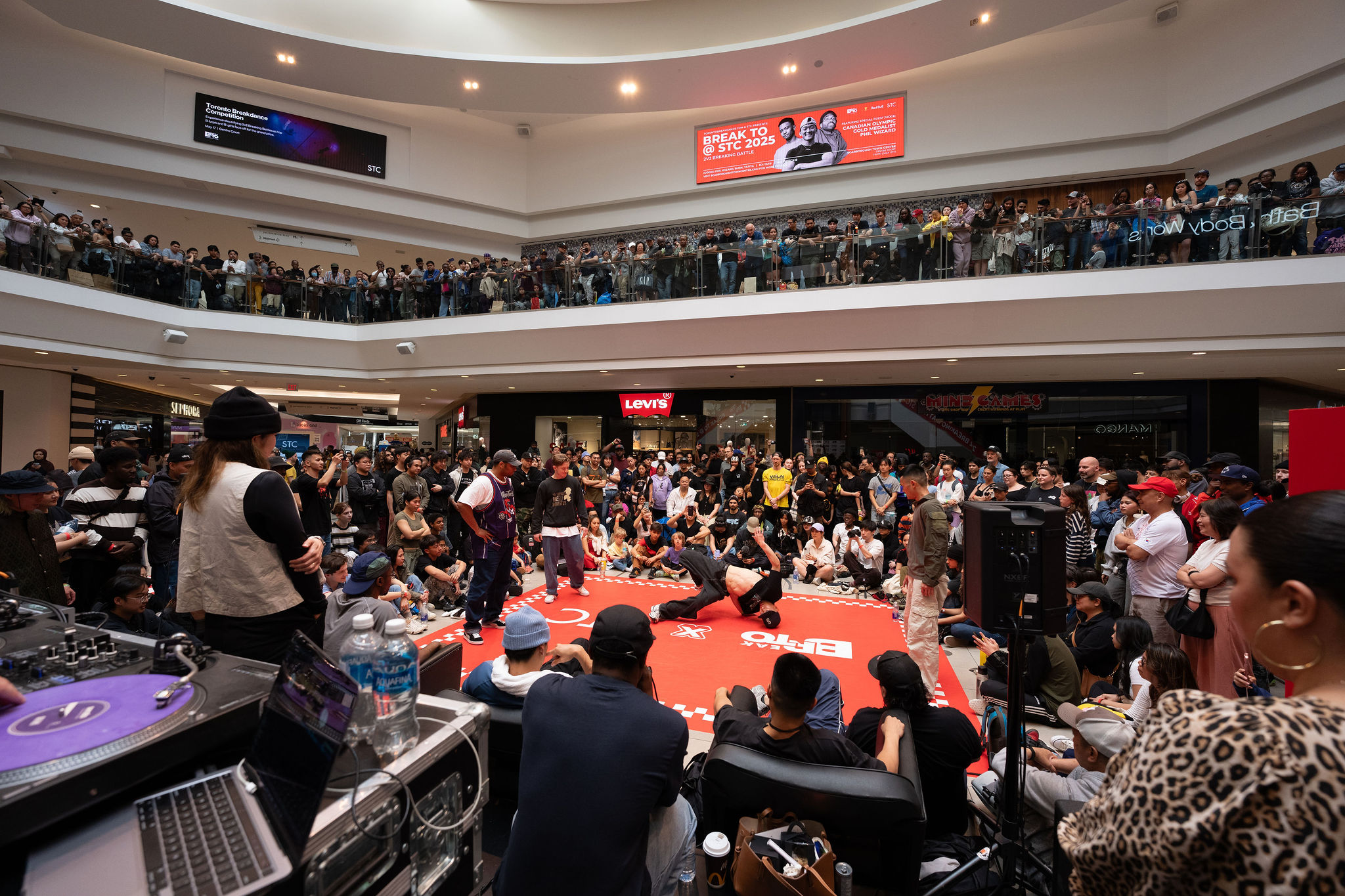 breakdancing competition
